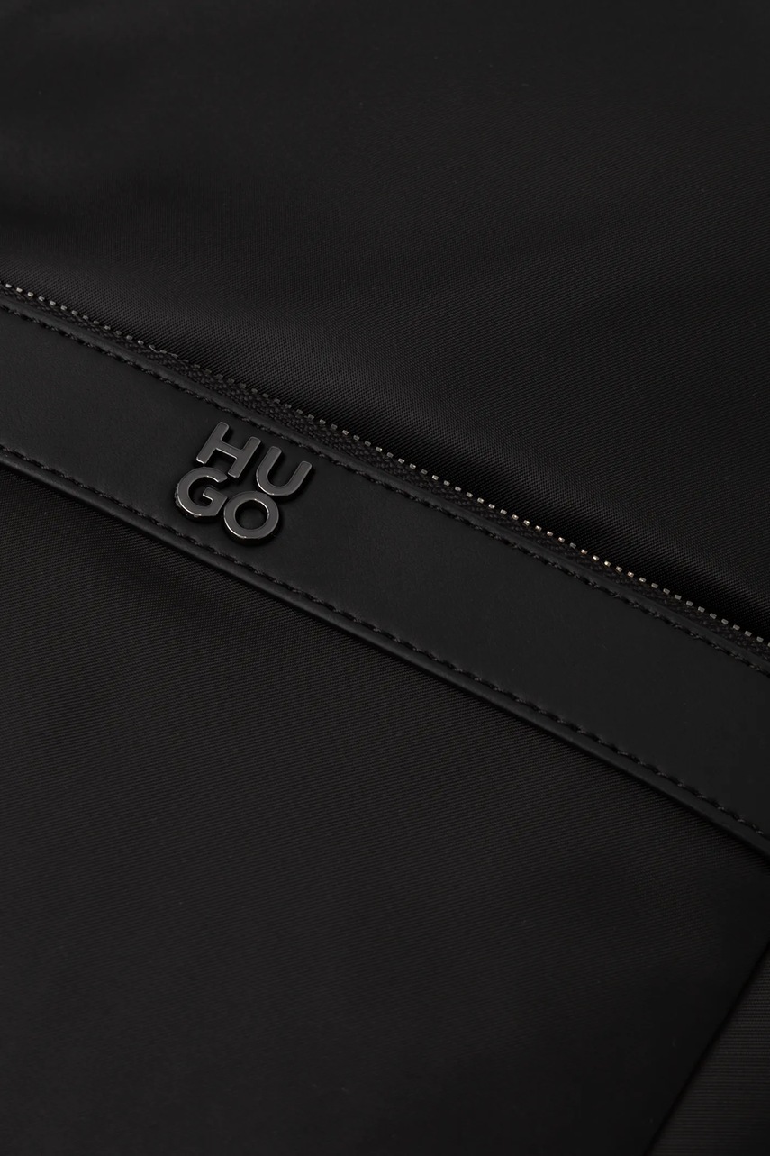 Batoh HUGO Quantic_N_SLIM (obrázek 4)