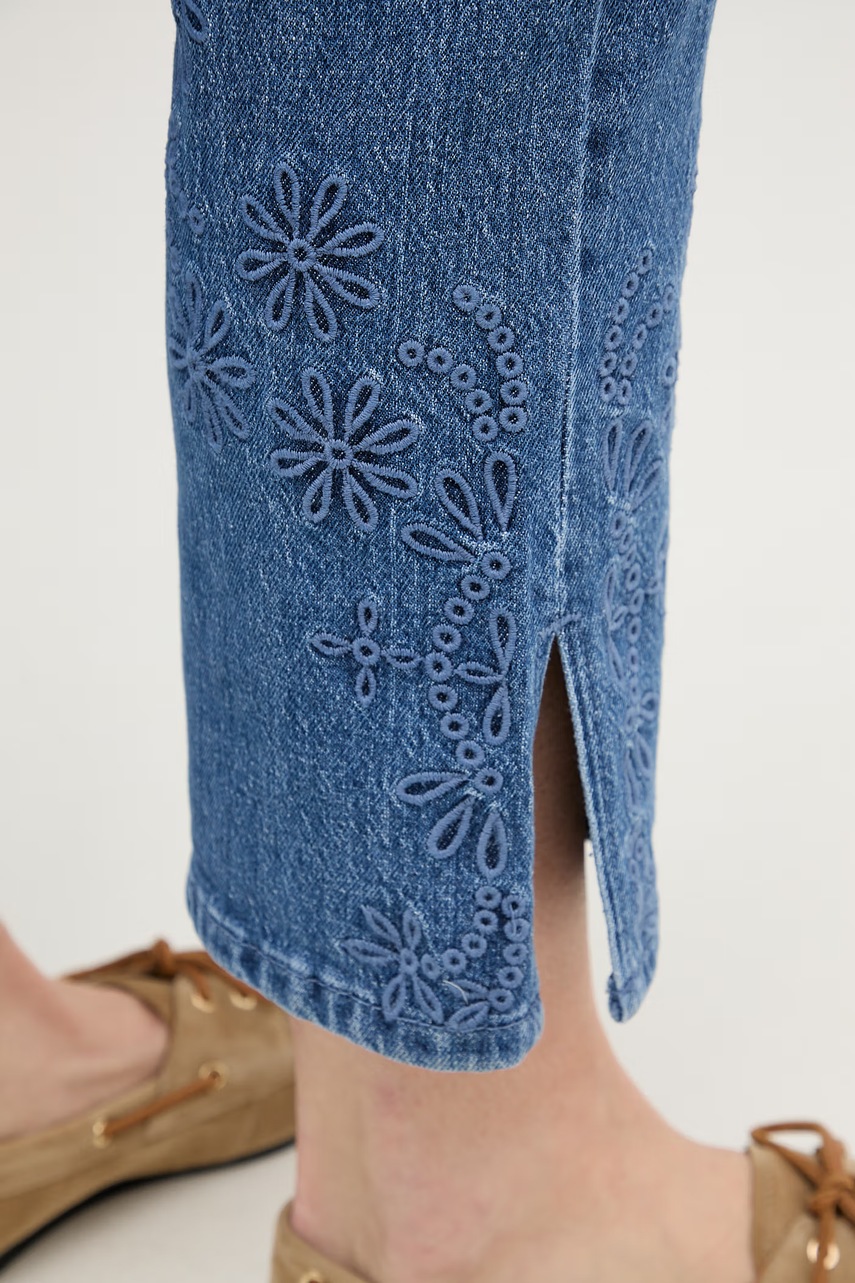 Džíny Hoss Intropia