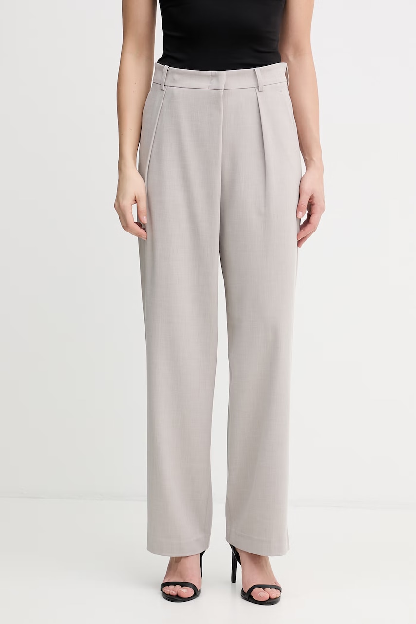 Sisley pantaloni pentru femei