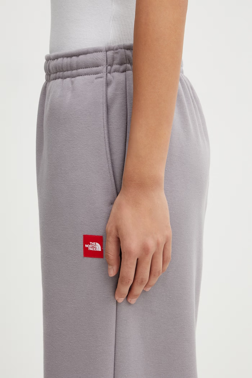 The North Face spodnie dresowe Redbox (zdjęcie 4)