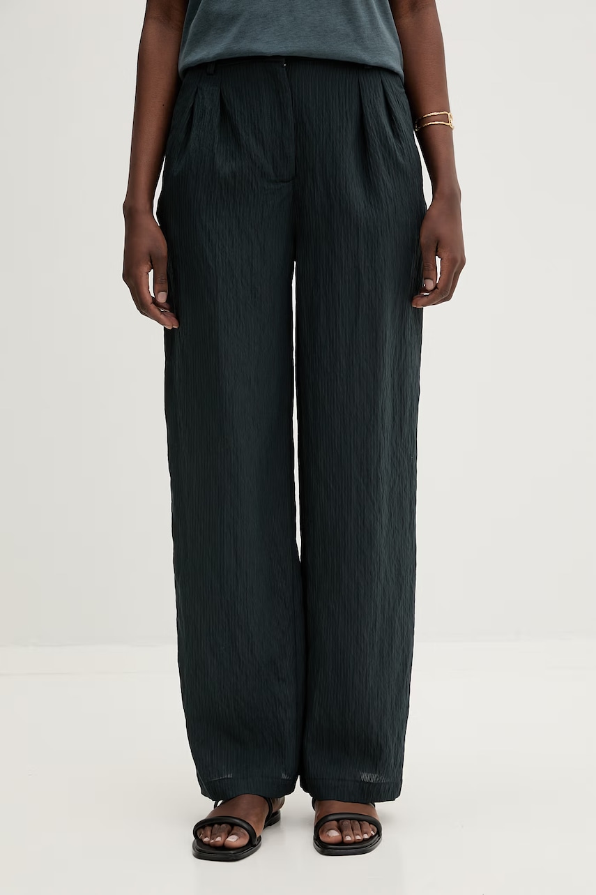 Sessun pantaloni pentru femei