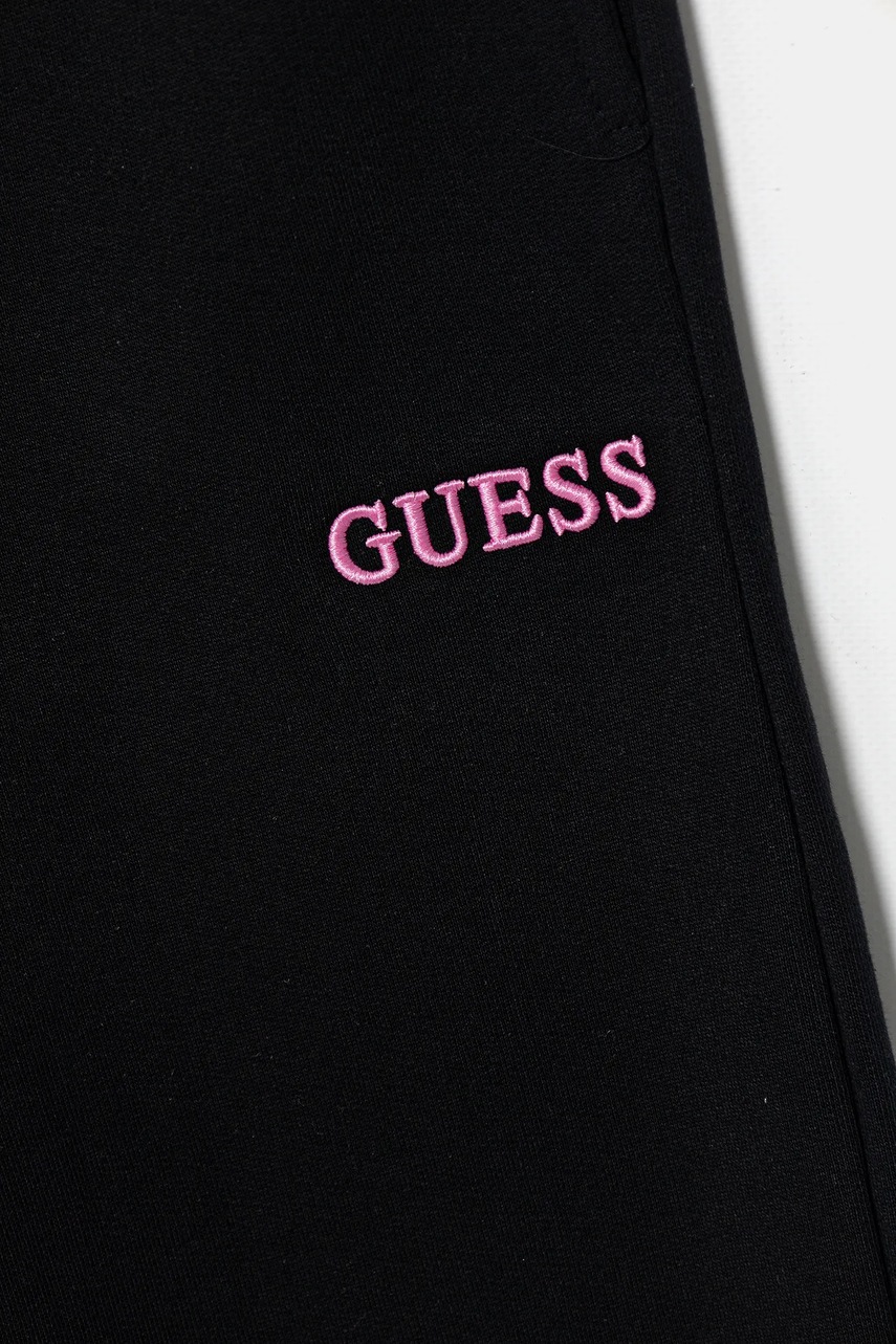 Dětské bavlněné tepláky Guess (obrázek 3)