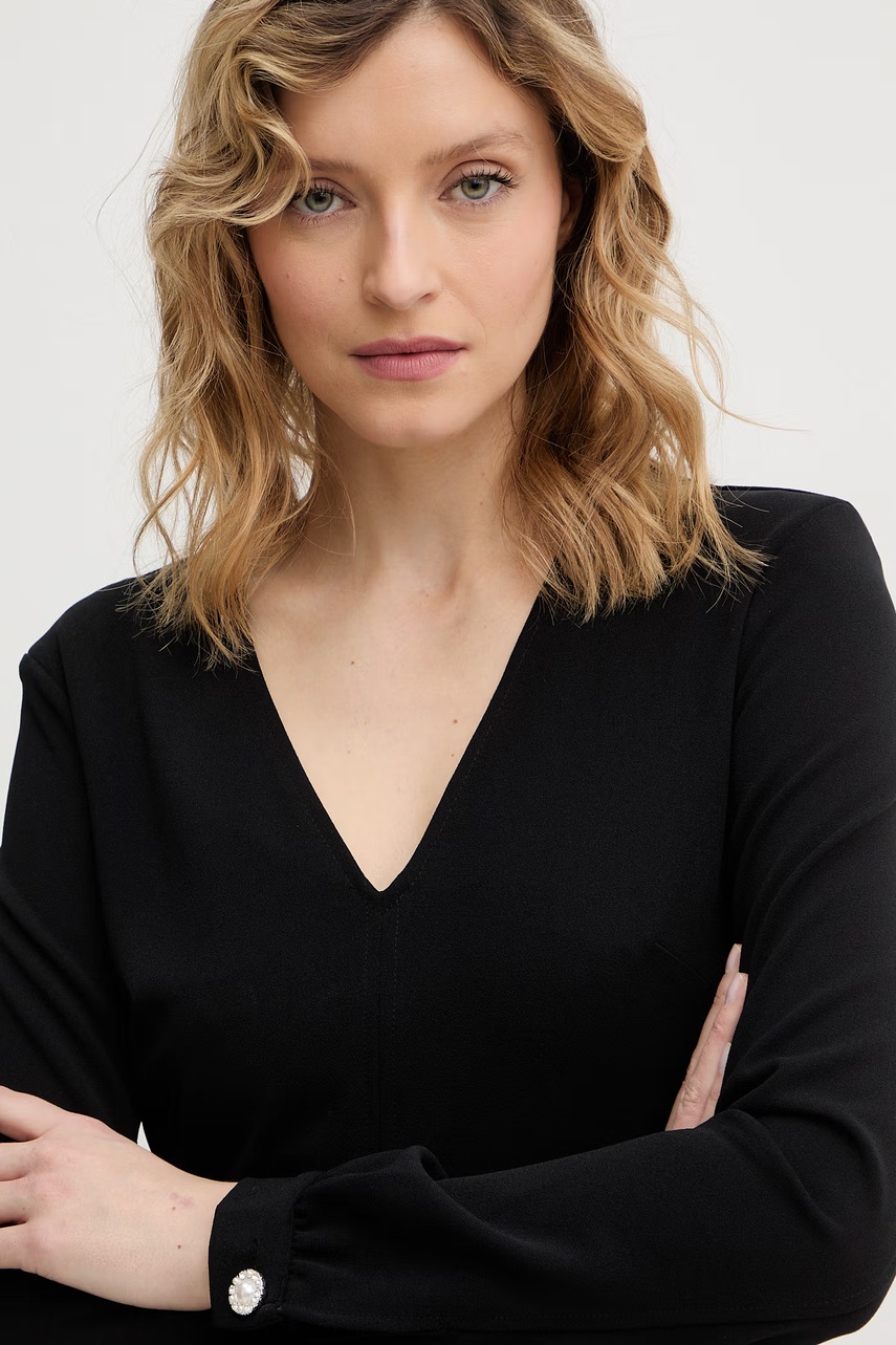 Šaty Guess EVELINA (obrázek 4)