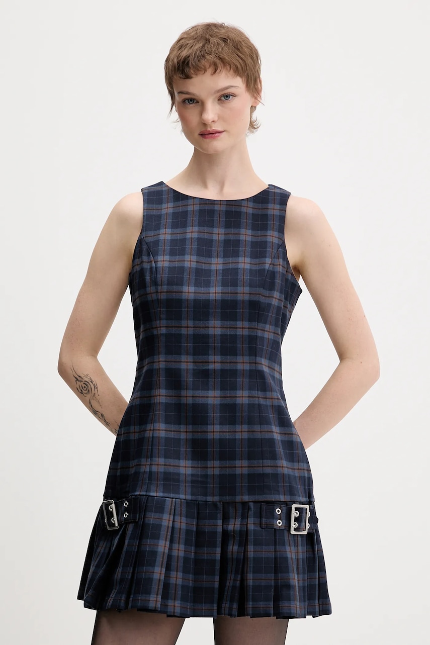 The Ragged Priest rochie