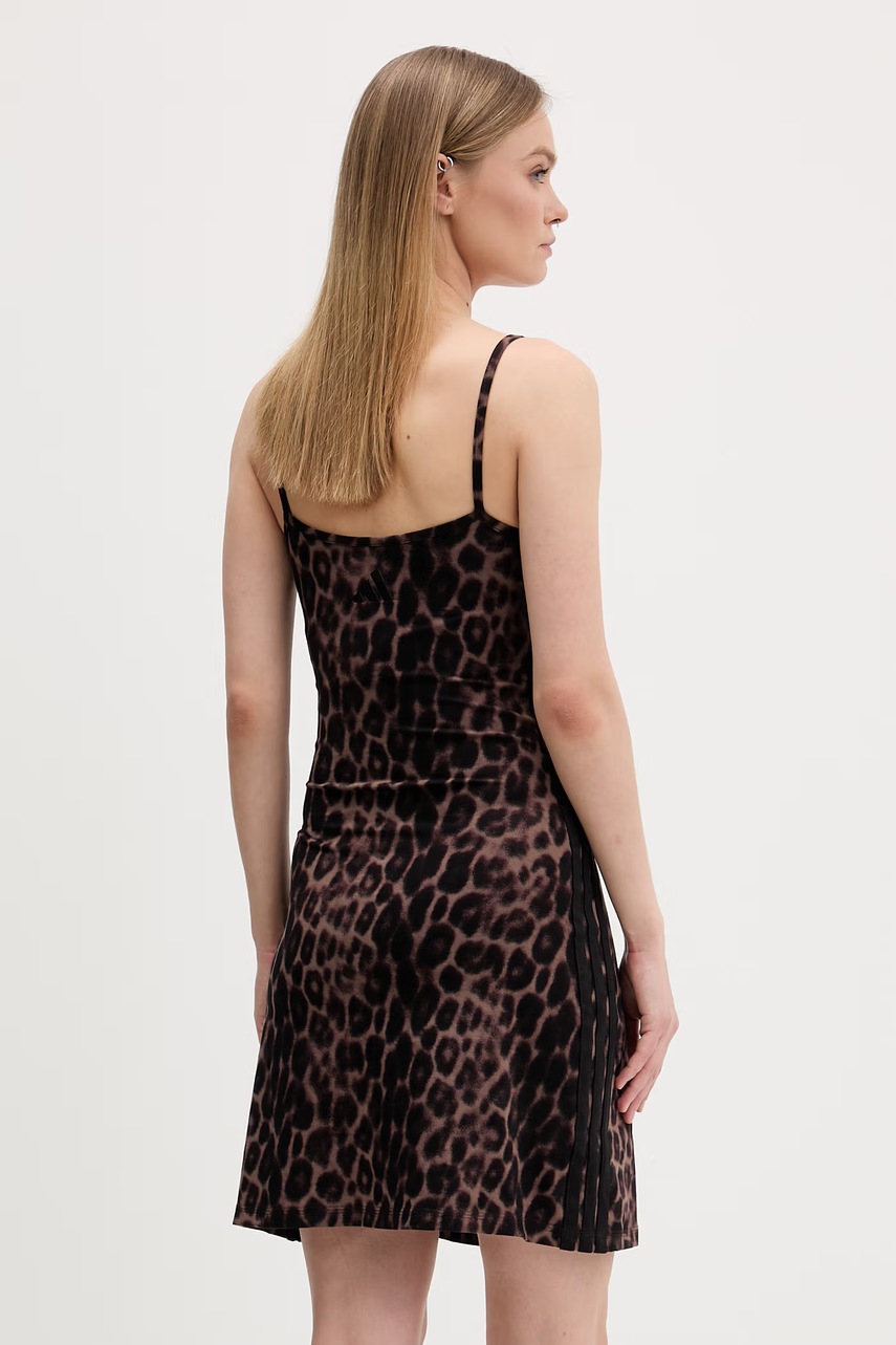 Сукня adidas Essentials