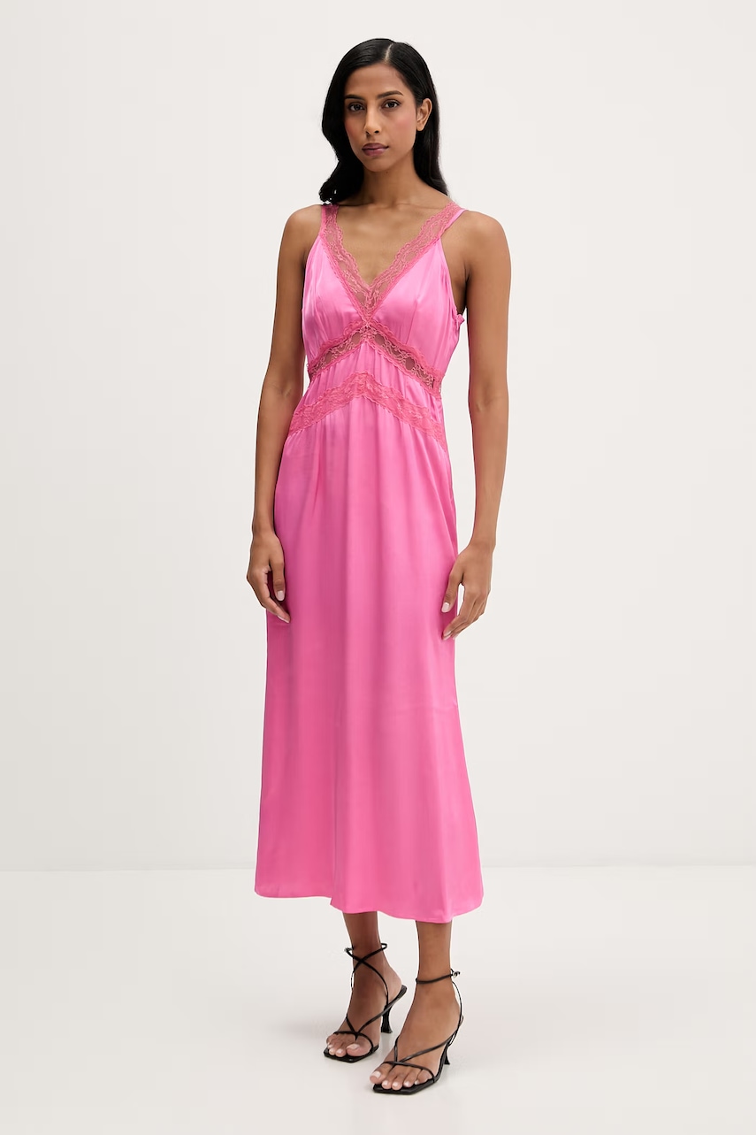 Never Fully Dressed rochie din viscoză