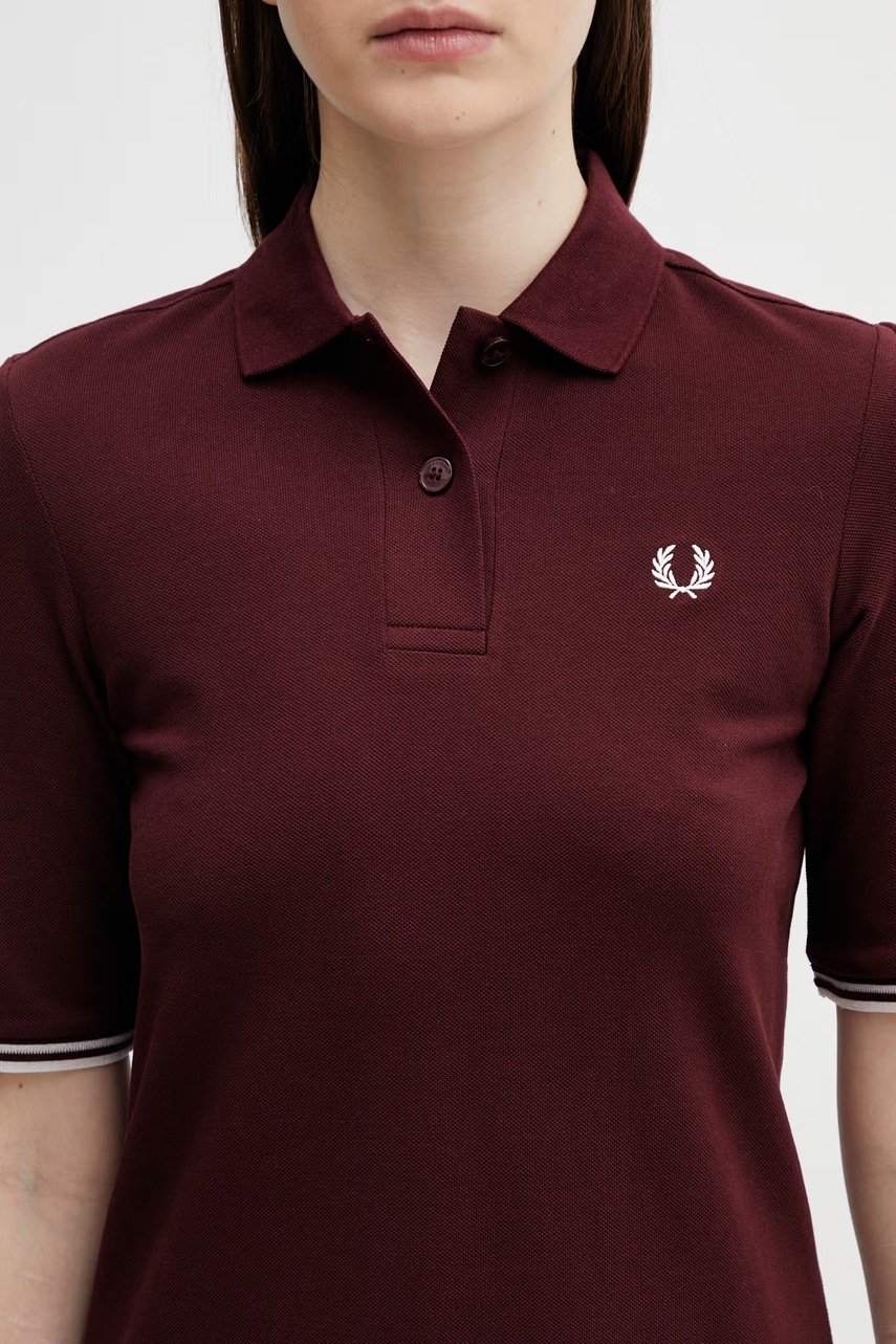 Бавовняна сукня Fred Perry