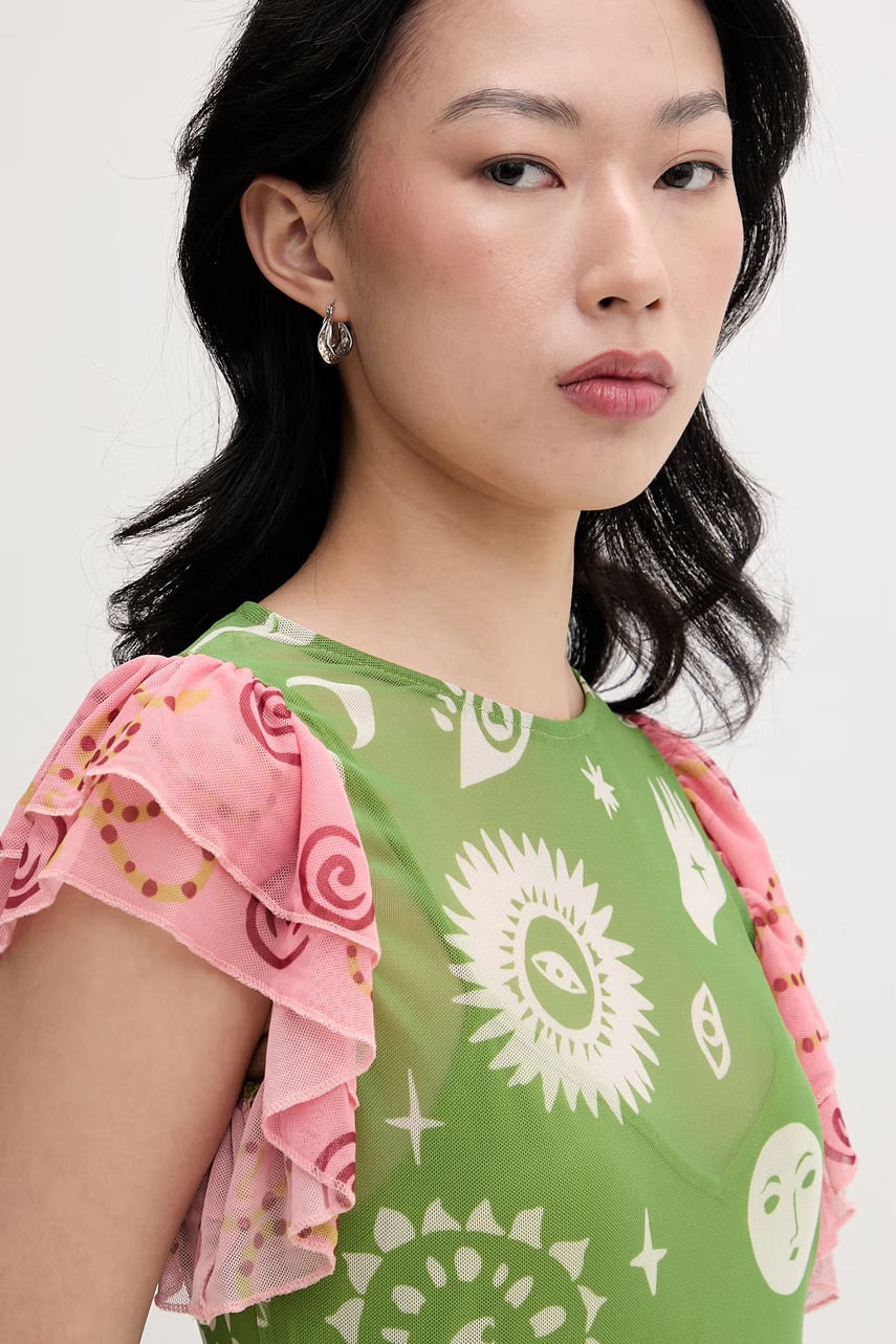 Never Fully Dressed сукня