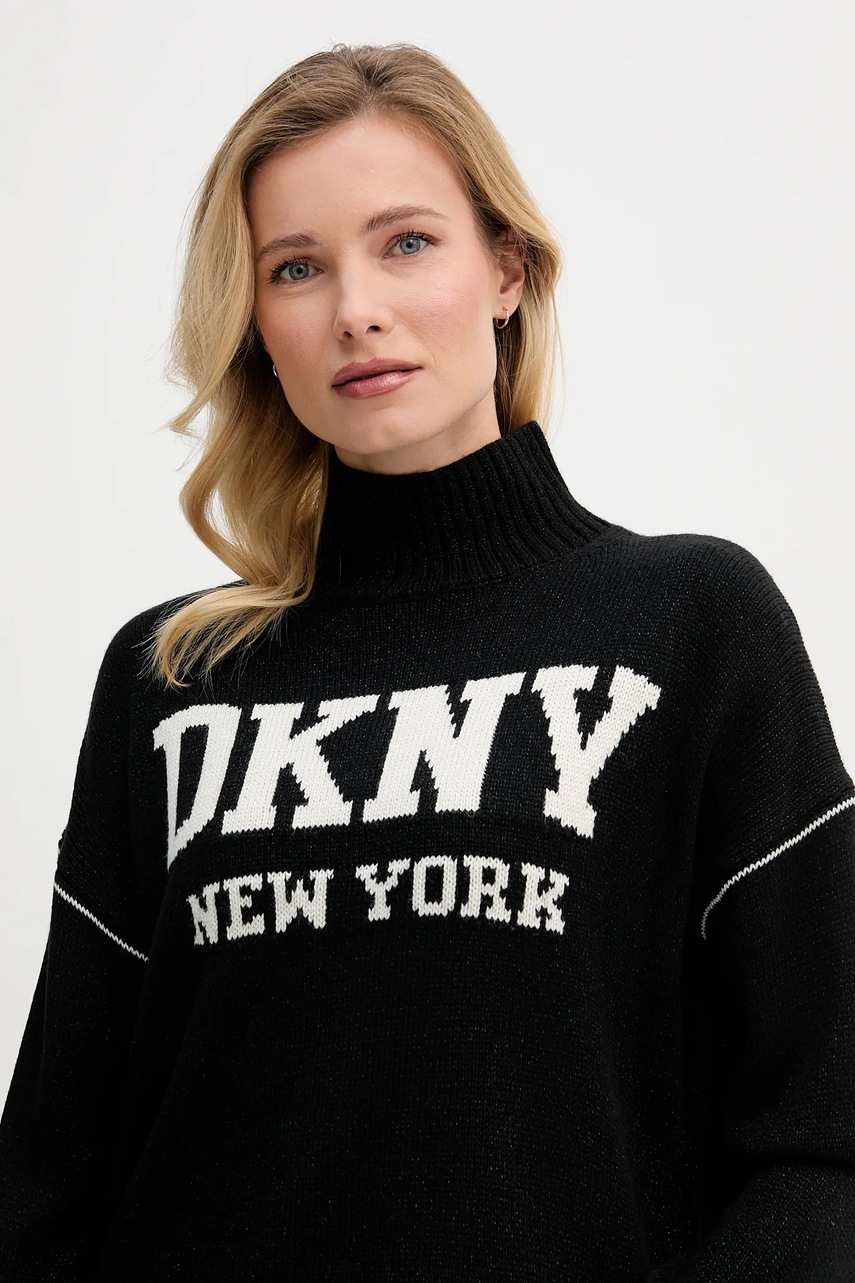 Sveter Dkny