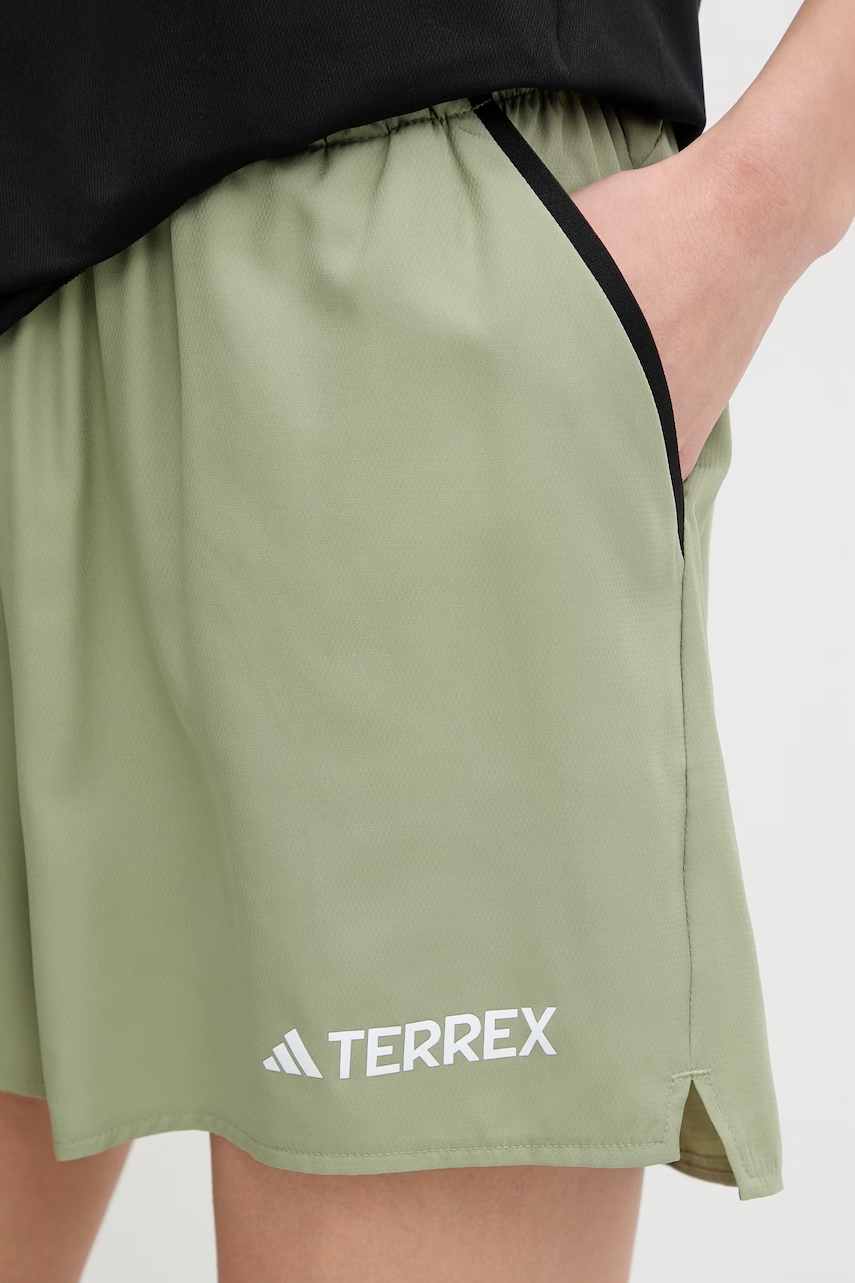 Turistické šortky adidas TERREX