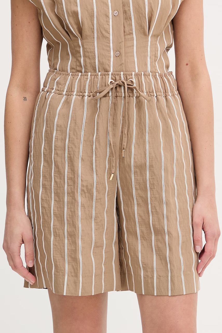 Lola Casademunt σορτς Γυναικεία με βισκόζη