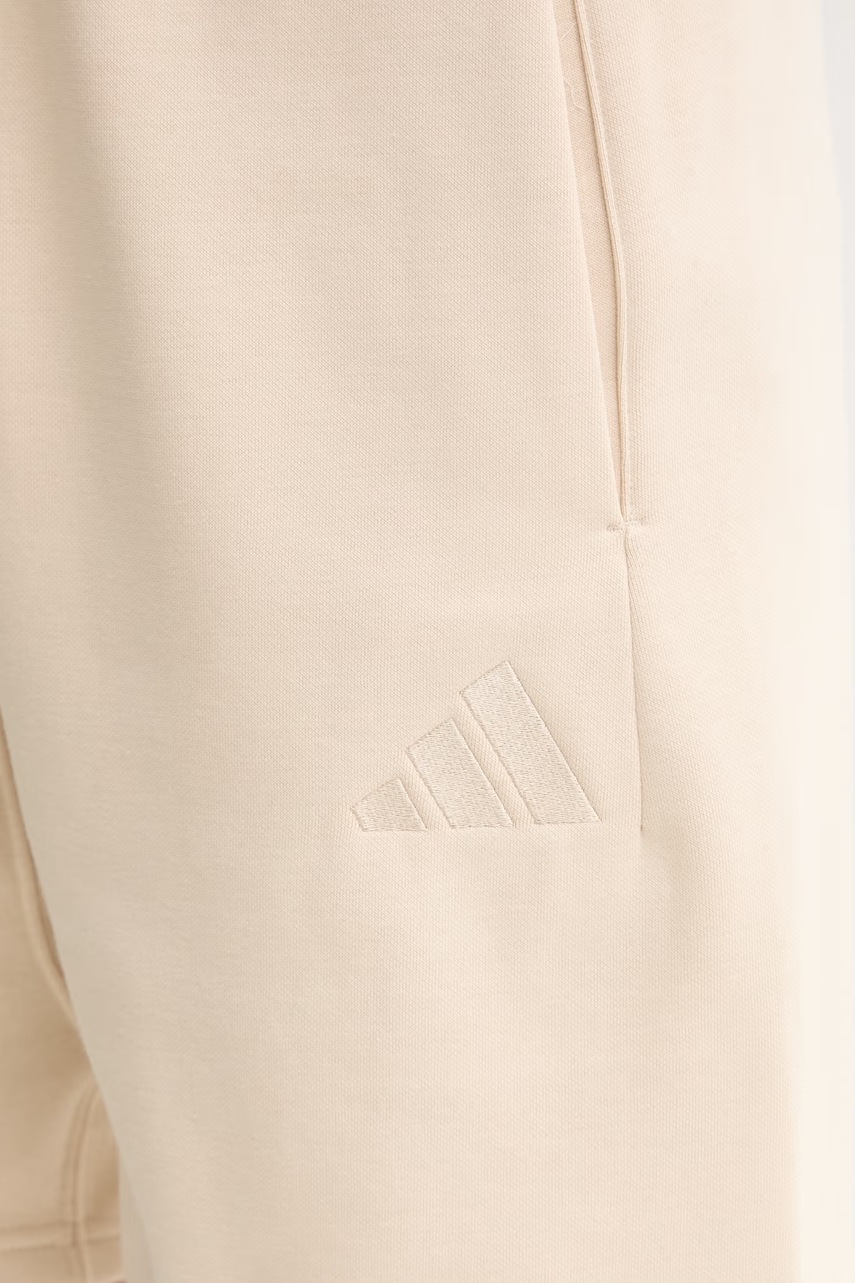 Šortky adidas