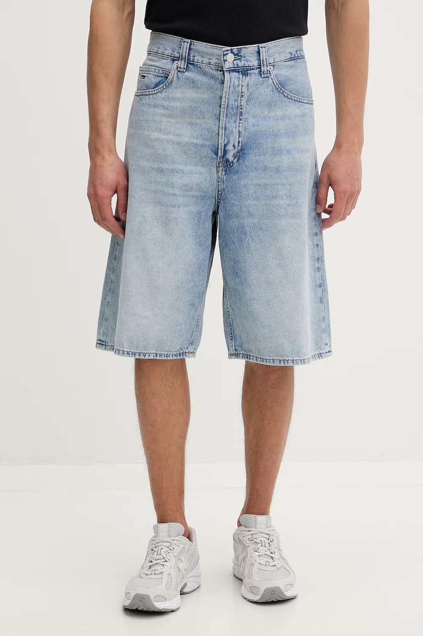 Tommy Jeans pantaloni scurți pentru bărbați, din denim