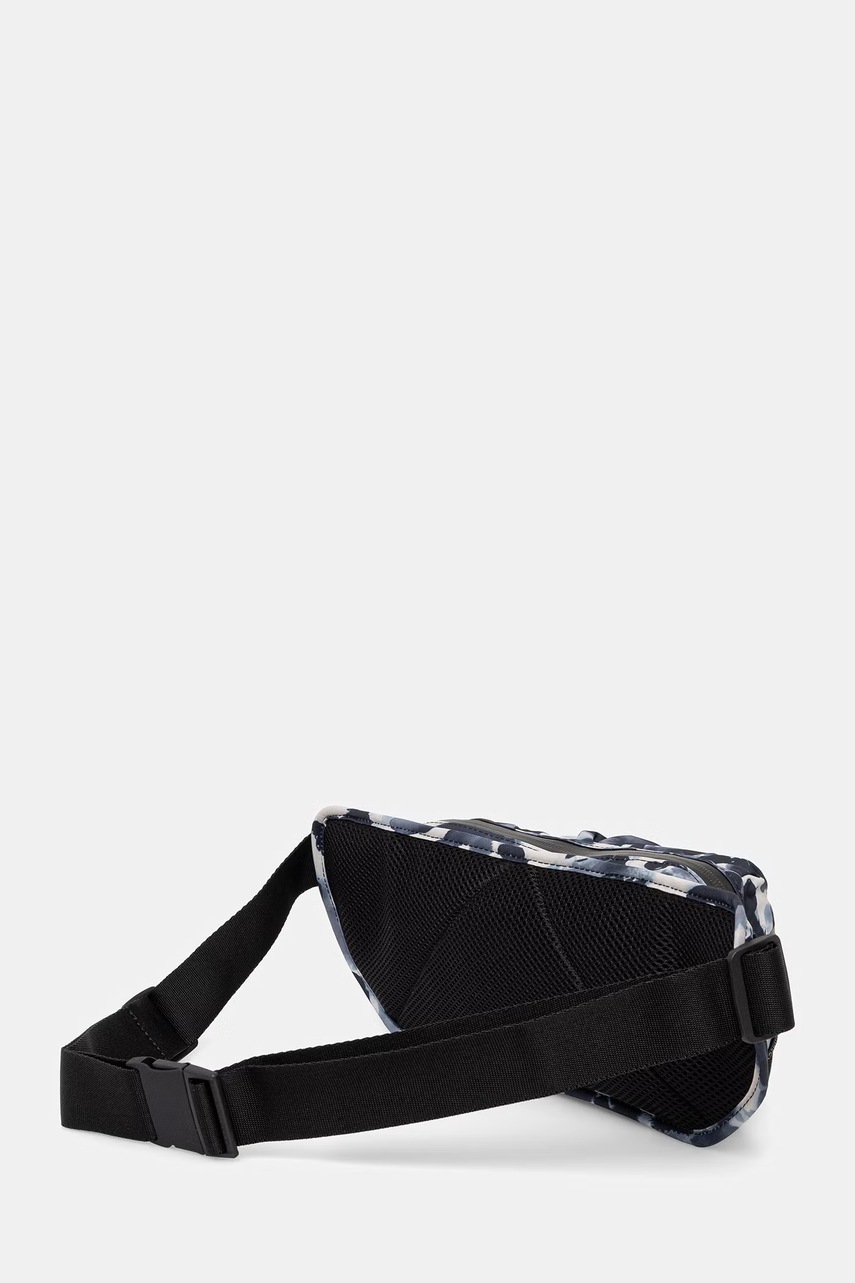 Τσάντα φάκελος adidas by Stella McCartney φωτογραφία