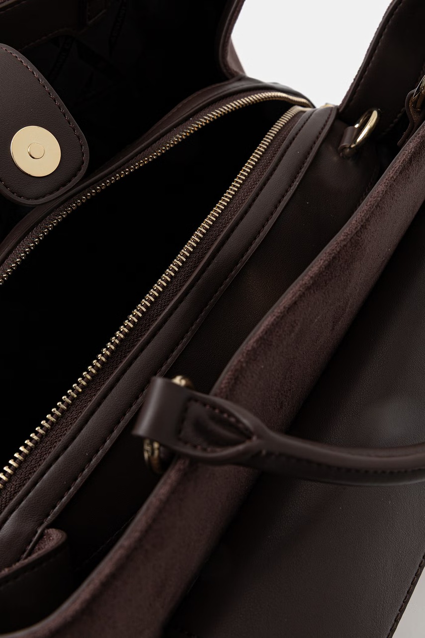 Armani Exchange nákupní taška dámská z imitace semiše (obrázek 5)