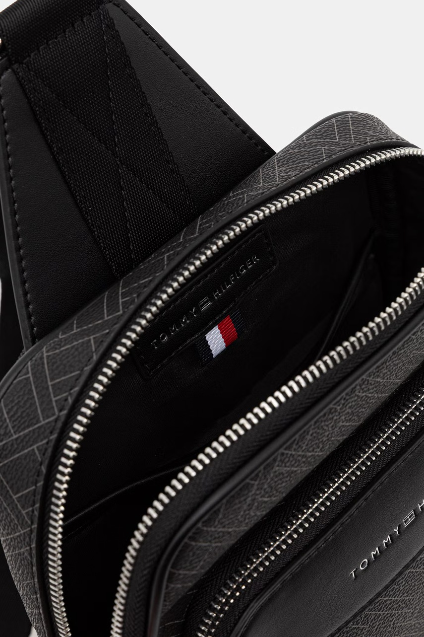 Tommy Hilfiger ruksak pánsky z imitácie kože