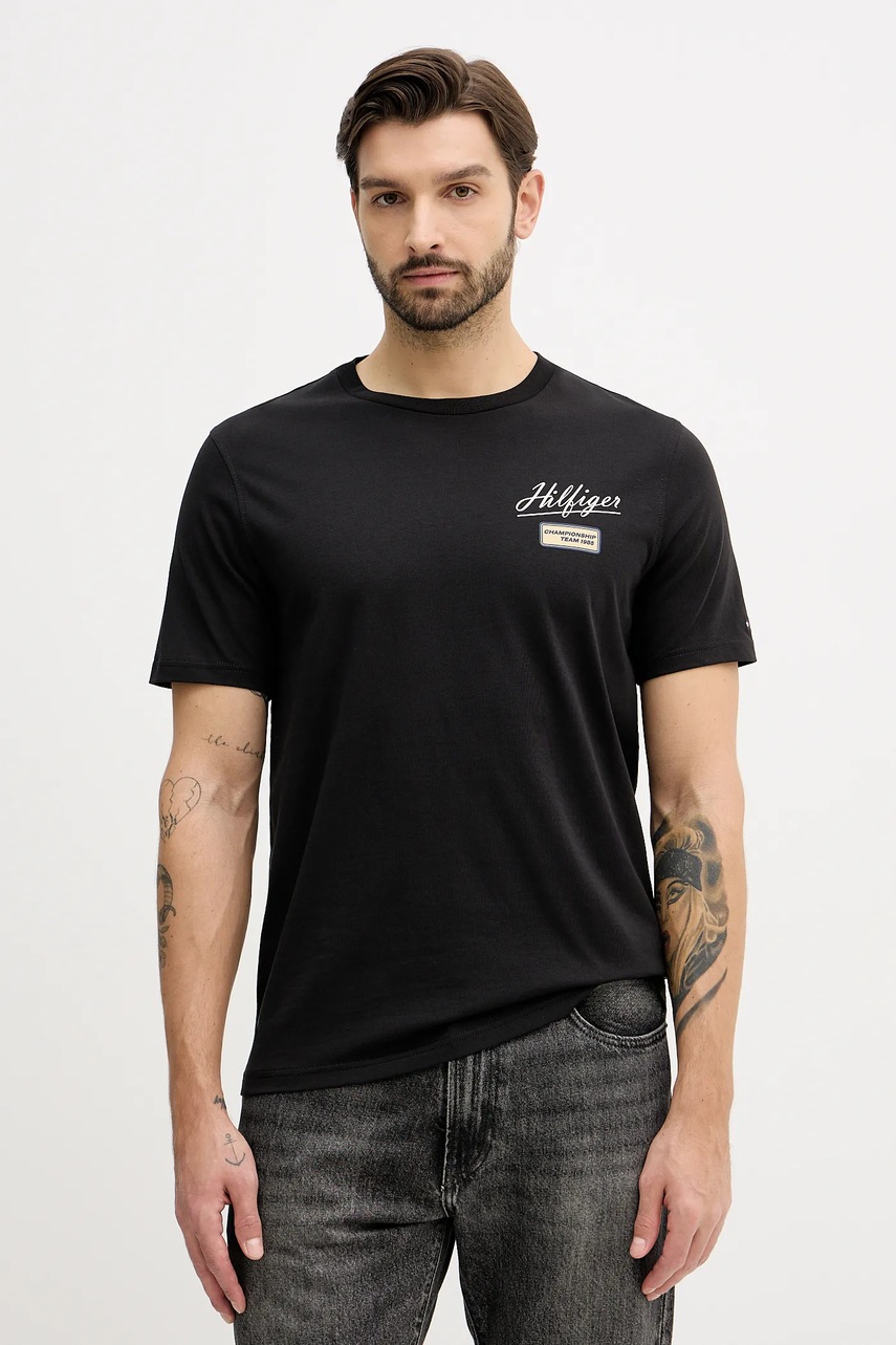 Levně Bavlněné tričko Tommy Hilfiger pánské, černá barva, s potiskem, MW0MW41471