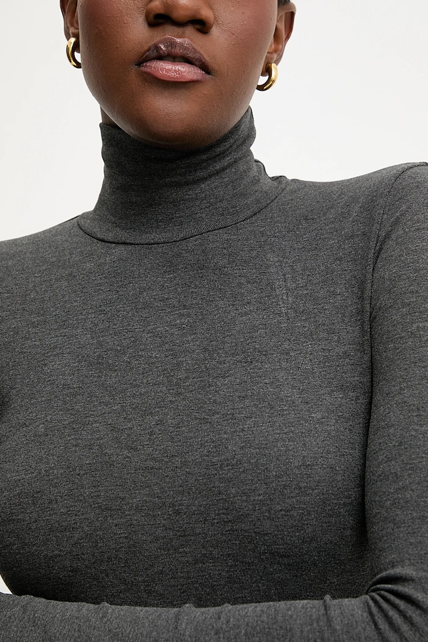 Body s příměsí hedvábí Answear.LAB