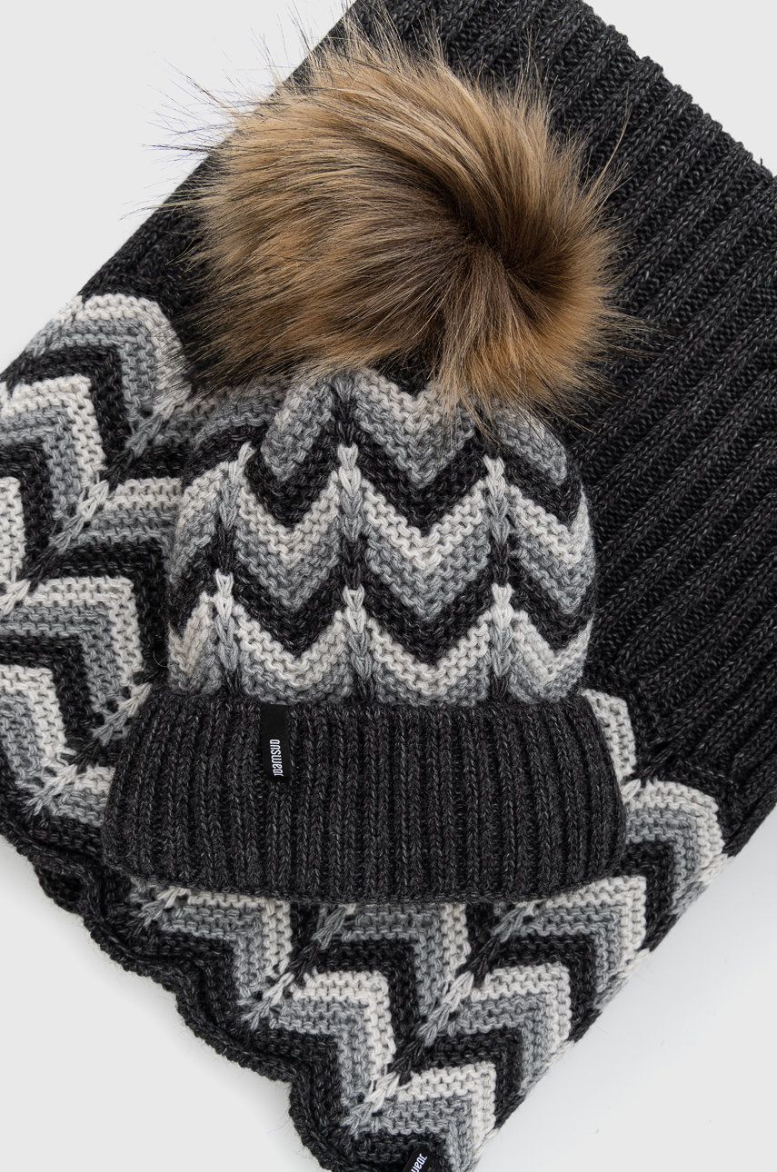 Answear Lab Pălărie si Eșarfă culoarea gri, din tesatura neteda 2023 ❤️ Pret Super answear imagine noua 2022