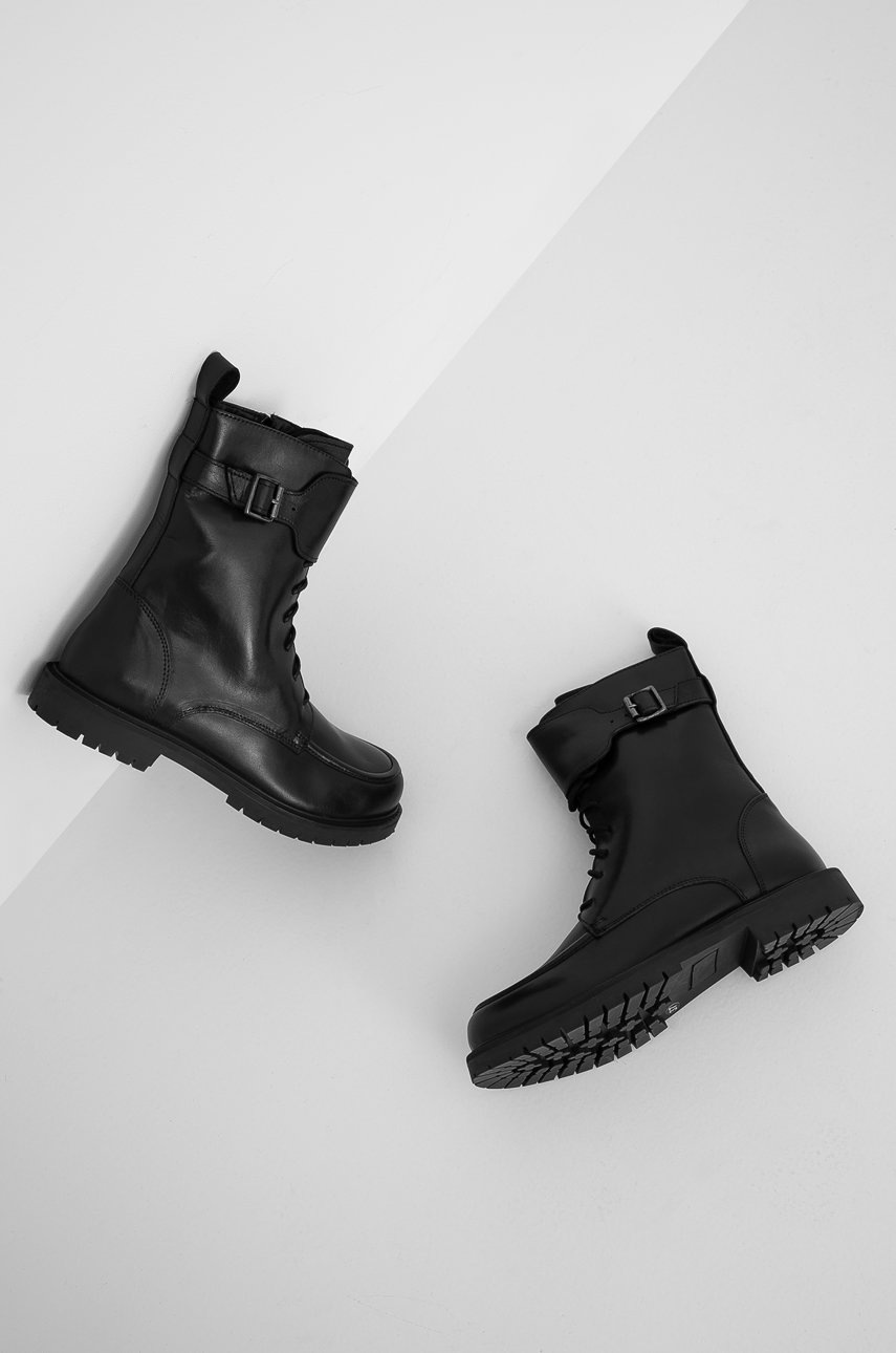

Шкіряні черевики Answear Lab жіночі колір чорний на плоскому ходу