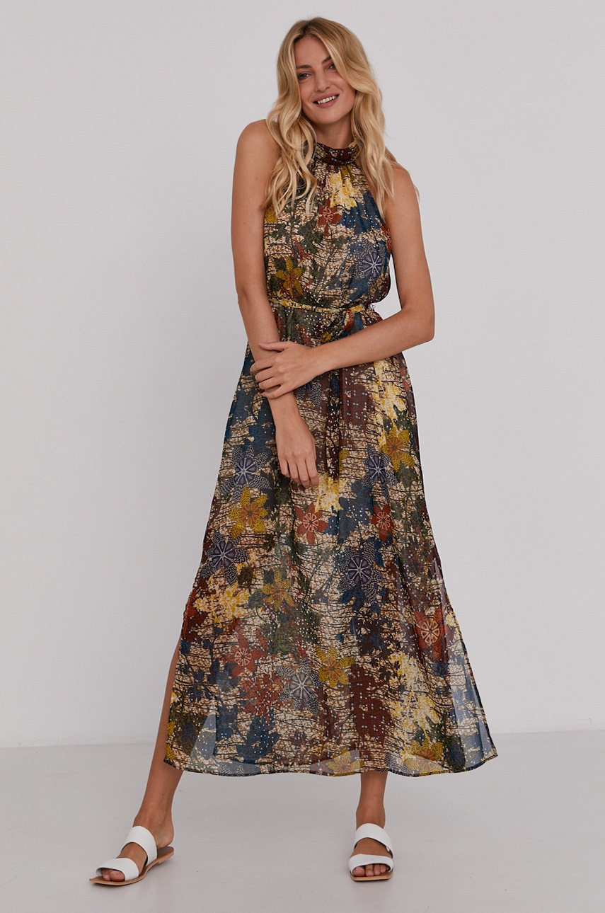 

Платье Answear Lab midi oversize