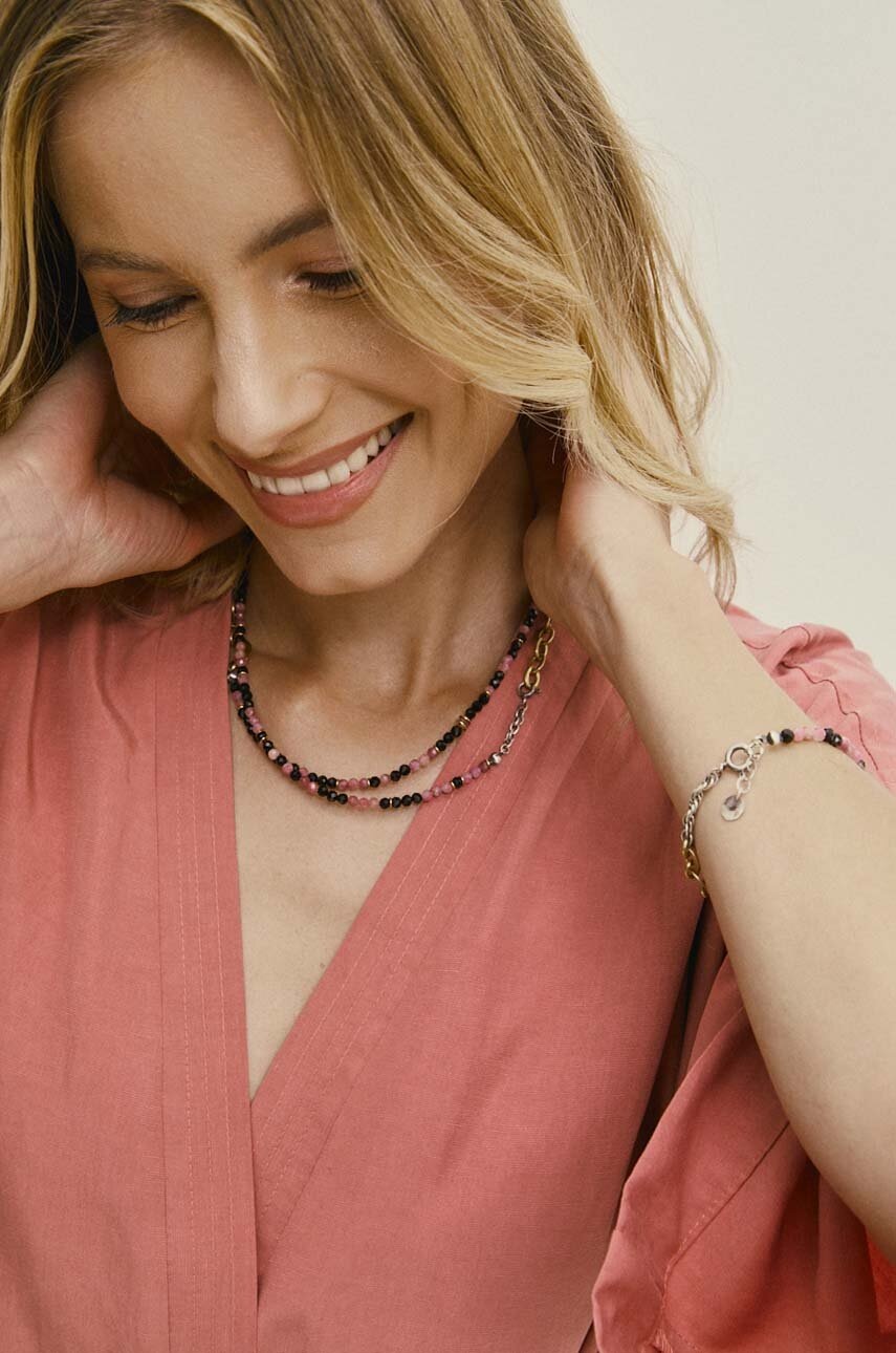 Κολιέ από τουρμαλίνη Answear.LAB, χειροποίητο, από επιχρυσωμένο ασήμι φωτογραφία