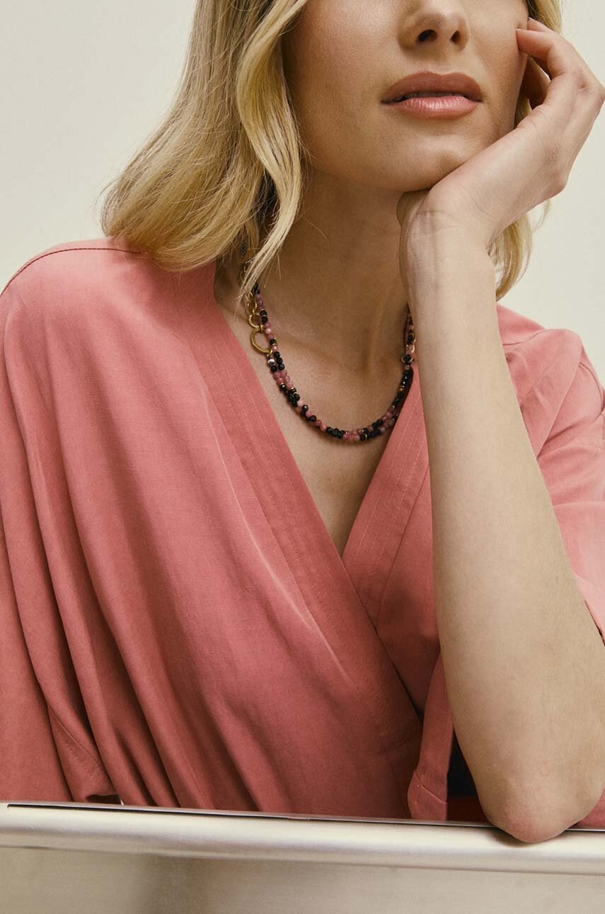 Κολιέ από τουρμαλίνη Answear.LAB, χειροποίητο, από επιχρυσωμένο ασήμι φωτογραφία