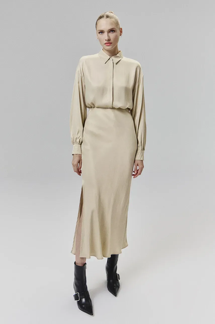 Рубашка Answear.LAB женская цвет бежевый relaxed классический воротник Рубашка Answear.LAB женская цвет бежевый relaxed классический воротник