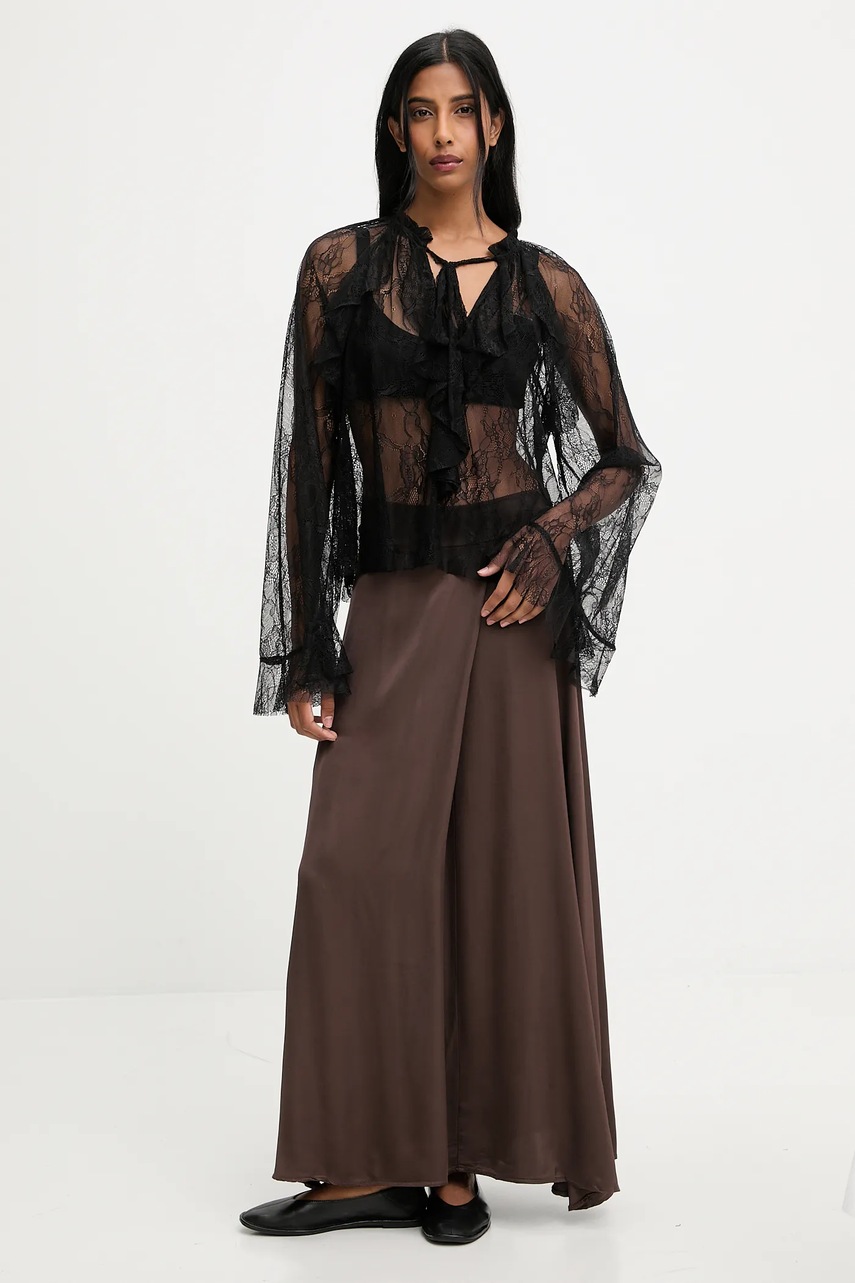 Блузка Answear.LAB цвет чёрный однотонная Блузка Answear.LAB цвет чёрный однотонная