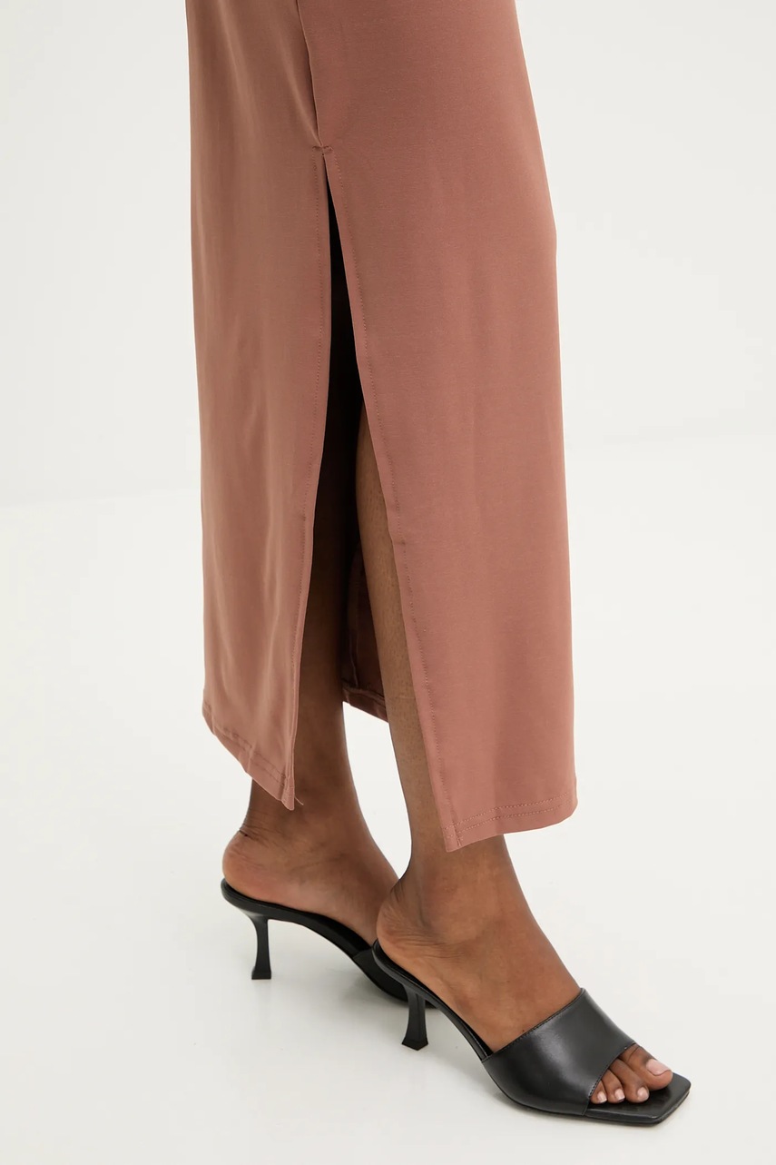 Σετ - μακρυμάνικο και φούστα Answear.LAB φωτογραφία