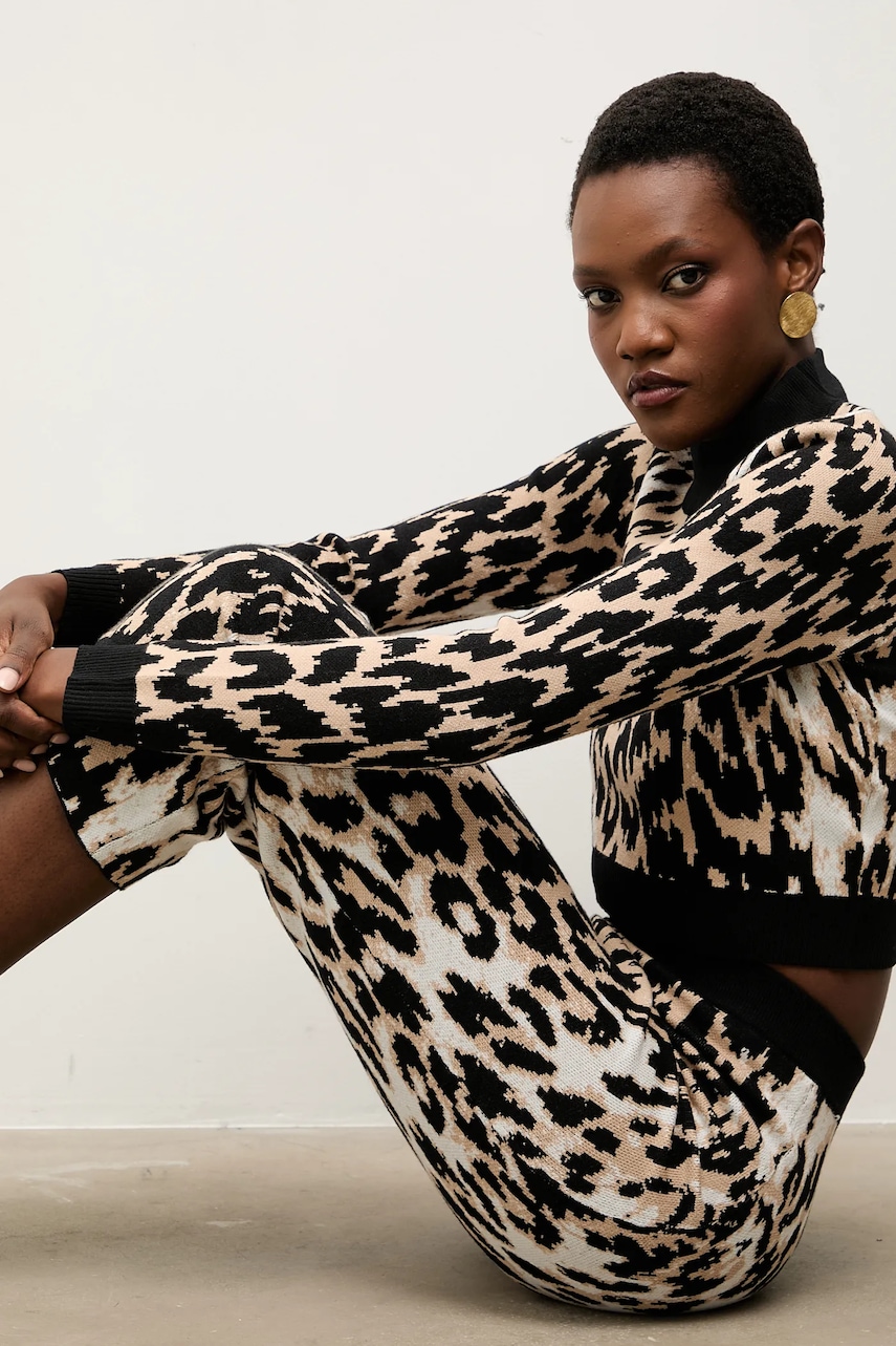 Πουλόβερ και φούστα Answear.LAB