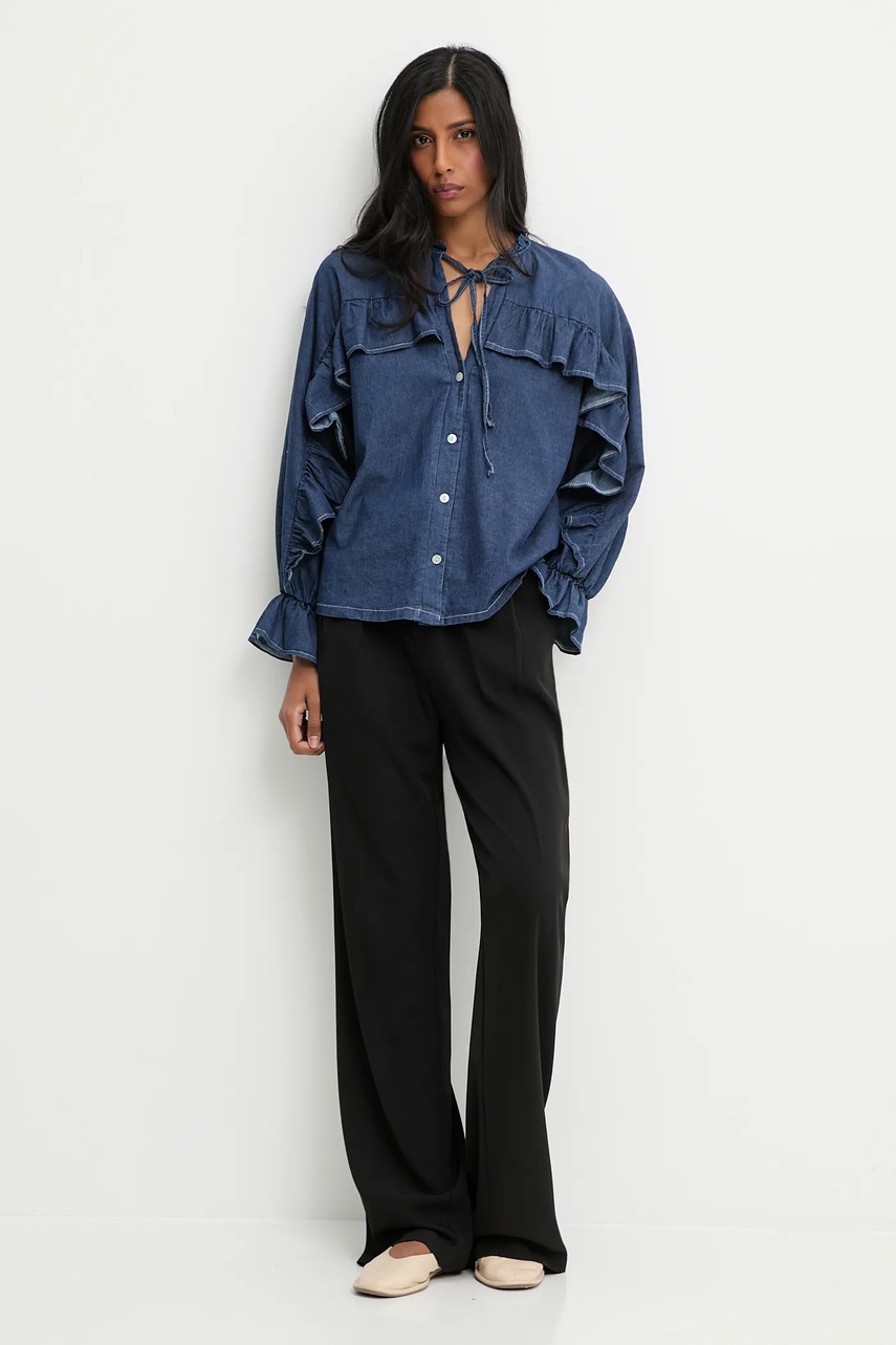 Рубашка Answear.LAB regular шнурованное декольте Рубашка Answear.LAB regular шнурованное декольте