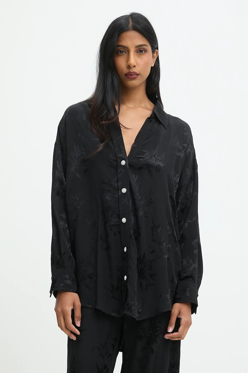 Answear.LAB camasa culoarea negru, cu guler clasic, relaxed