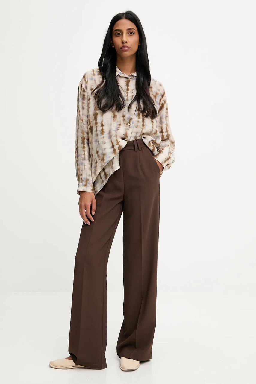 Рубашка Answear.LAB цвет коричневый relaxed классический воротник