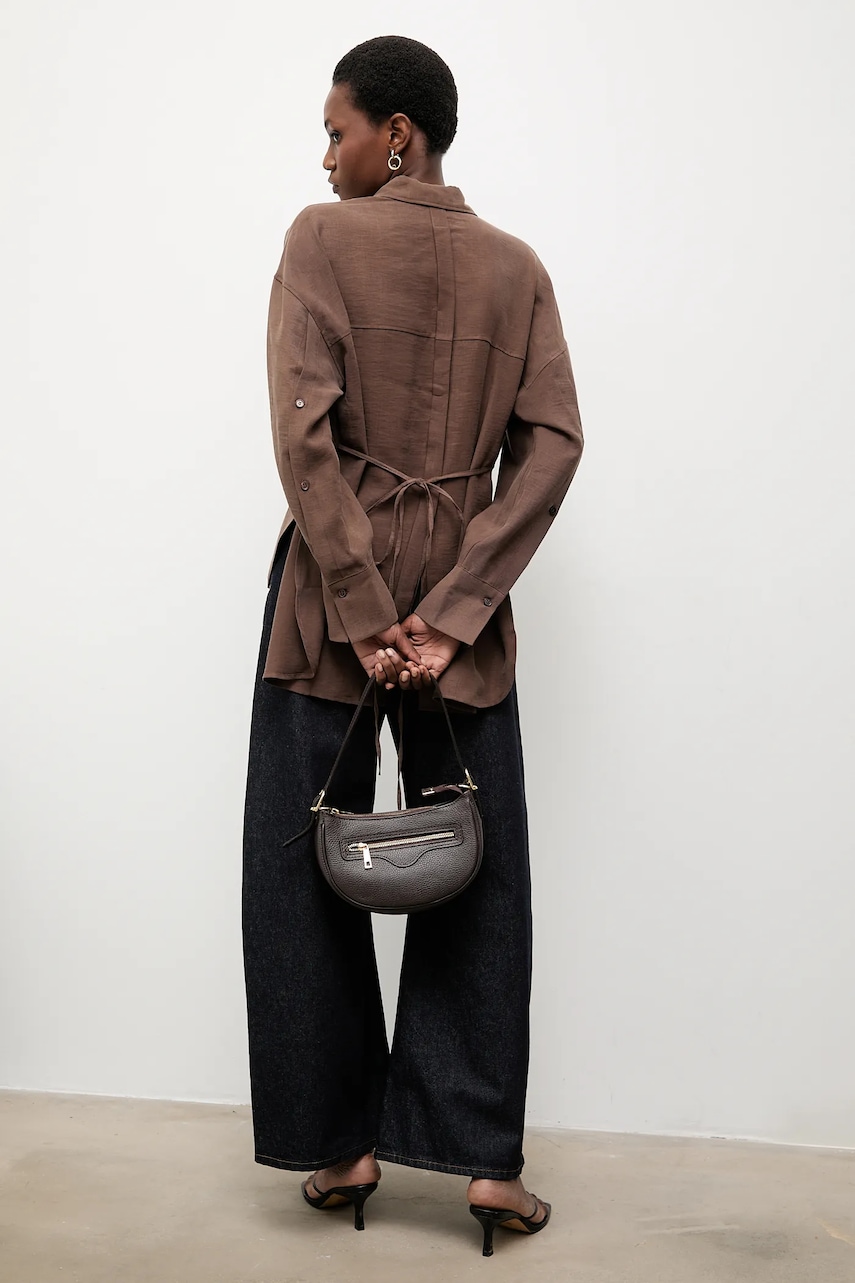 Answear.LAB camasa culoarea maro, cu guler clasic, relaxed