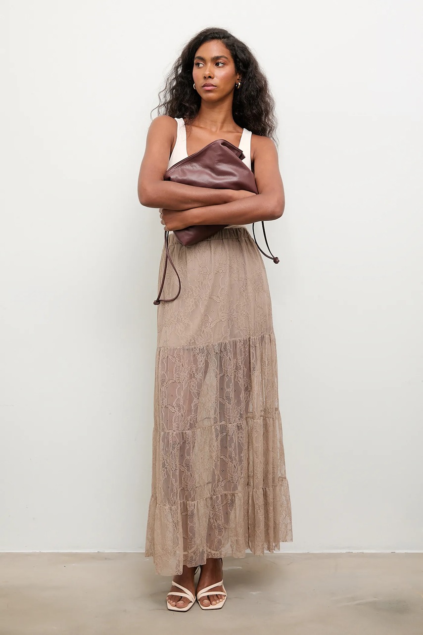 Answear.LAB fusta culoarea maro, maxi, evazati