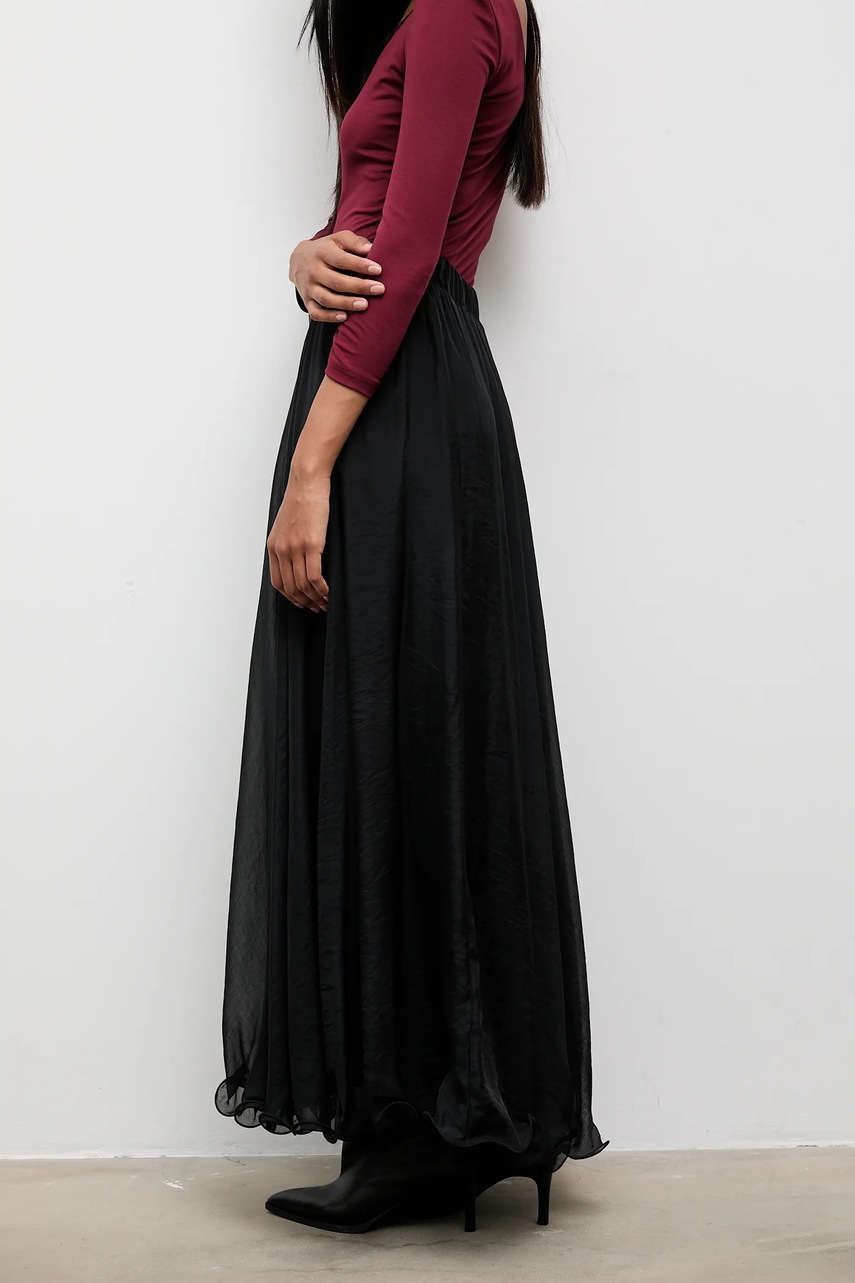 Юбка Answear.LAB цвет чёрный maxi расклешённая