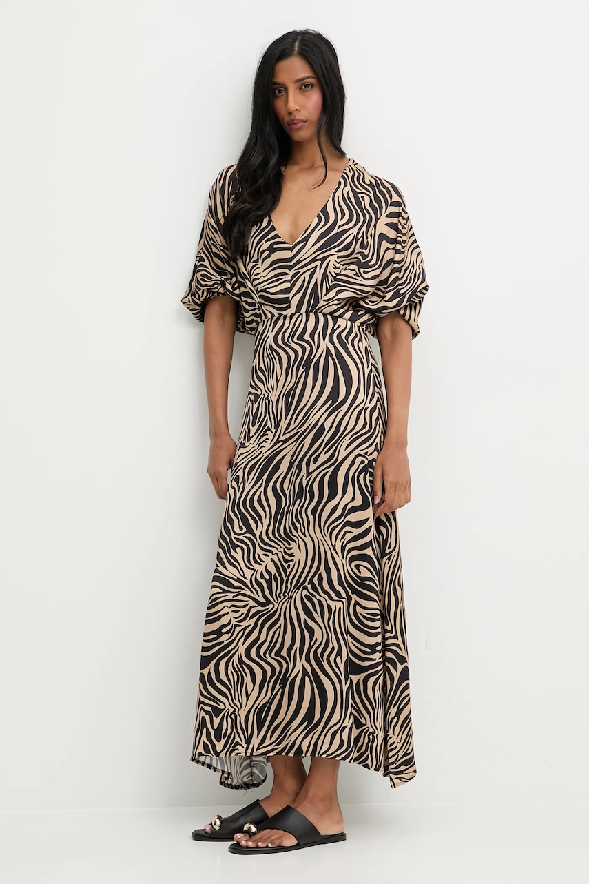 Answear.LAB rochie culoarea maro, maxi, drept