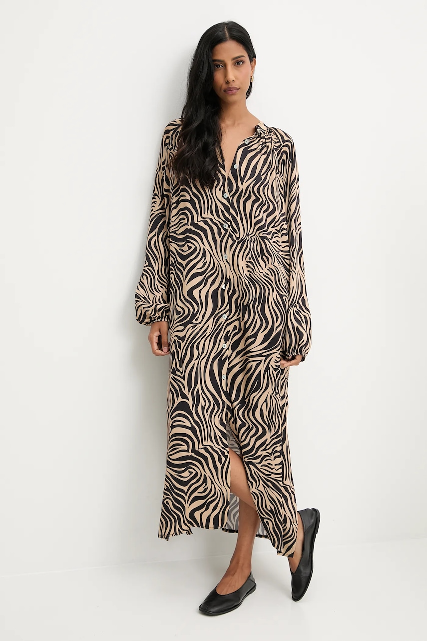 Answear.LAB rochie culoarea maro, midi, evazati