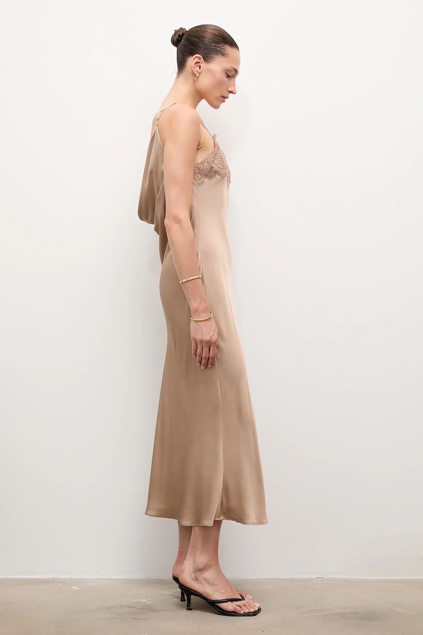 Answear.LAB rochie culoarea bej, maxi, drept