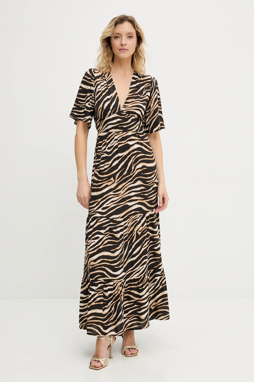 Платье Answear.LAB цвет коричневый maxi расклешённая