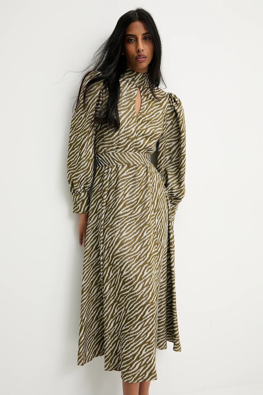 Answear.LAB rochie culoarea verde, midi, evazati