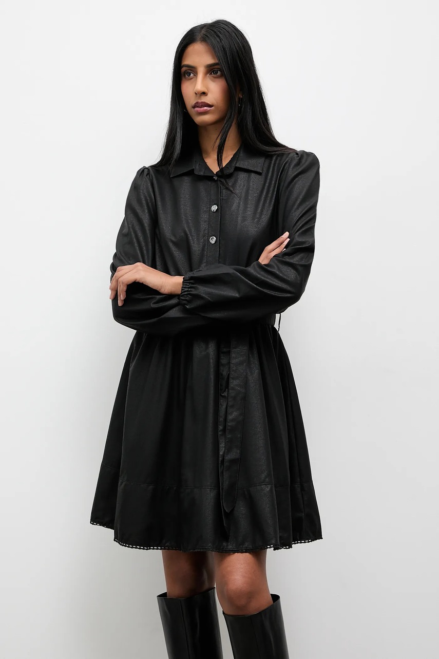 Платье Answear.LAB цвет чёрный mini расклешённая