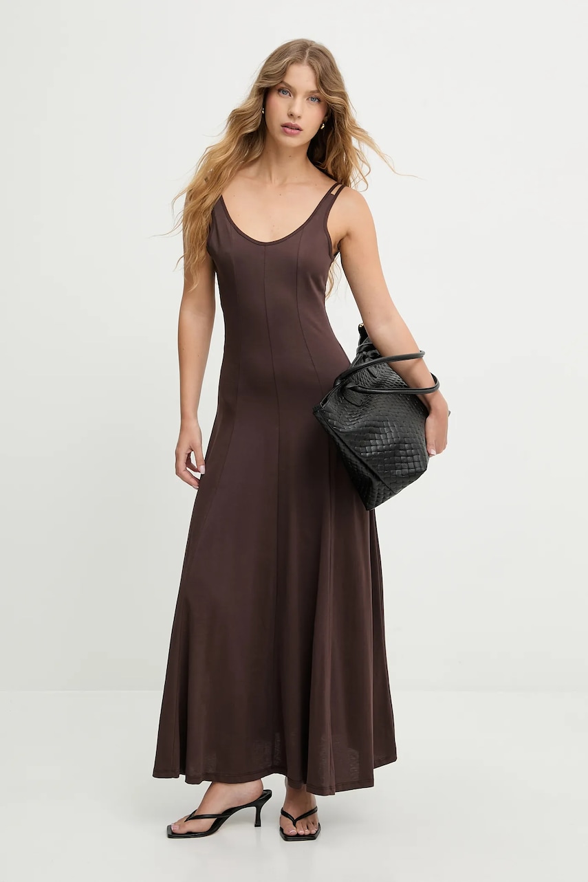 Answear.LAB rochie din bumbac culoarea maro, maxi, evazati