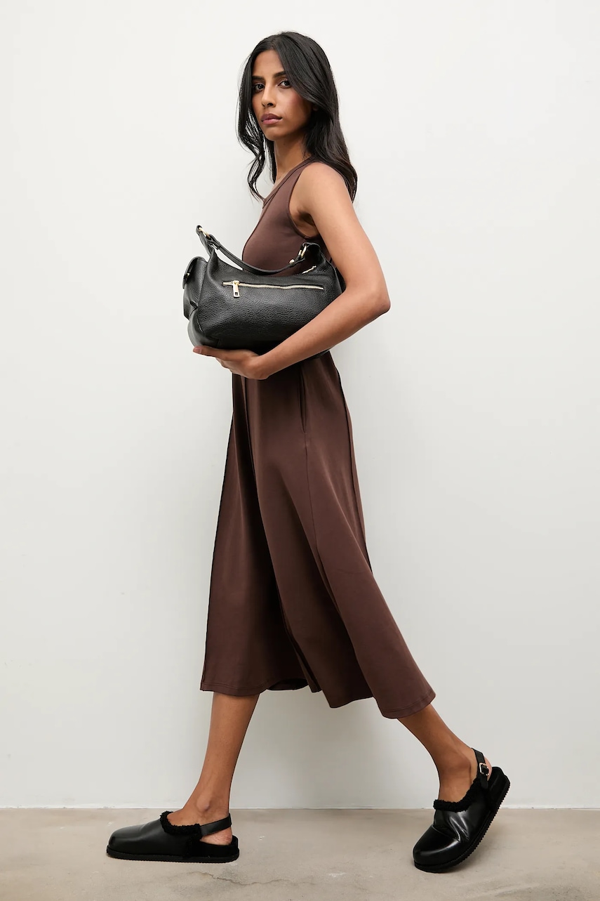 Answear.LAB rochie culoarea maro, mini, evazati