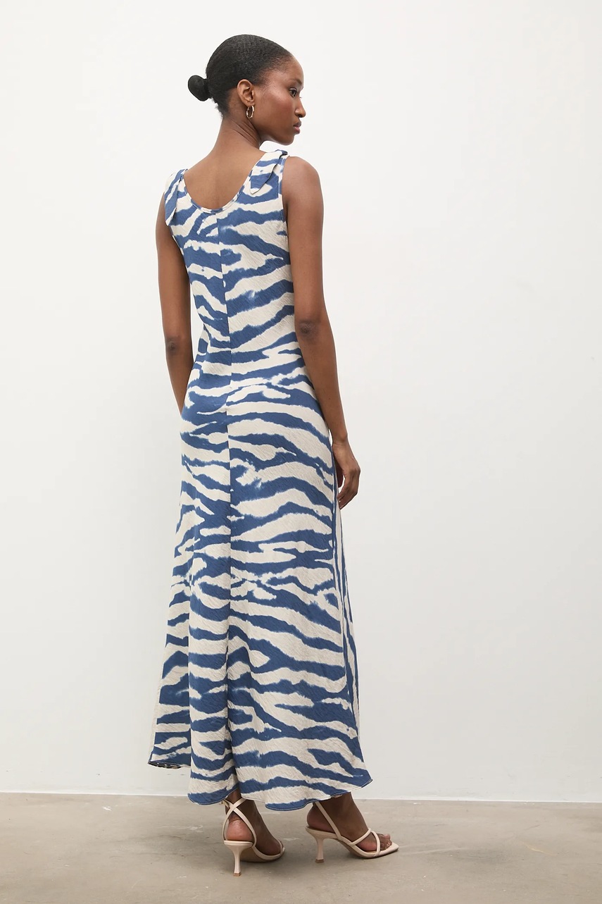 Сукня Answear.LAB колір синій maxi пряма