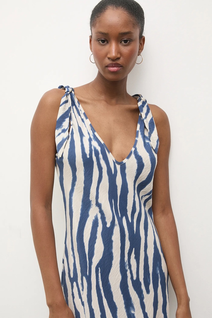 Сукня Answear.LAB колір синій maxi пряма