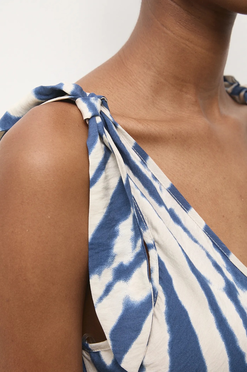 Сукня Answear.LAB колір синій maxi пряма