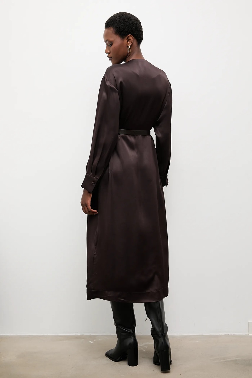 Сукня Answear.LAB колір коричневий midi розкльошена