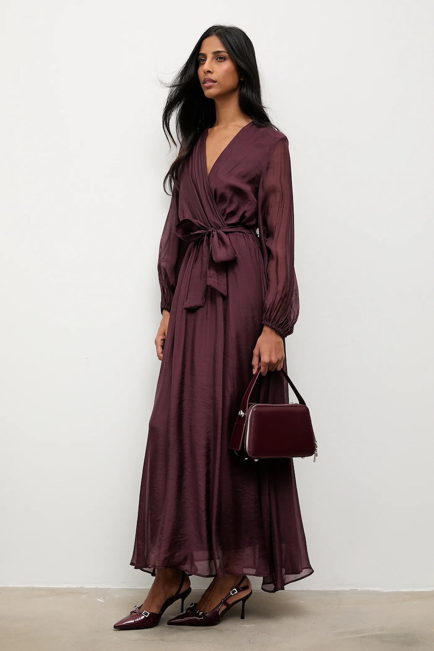 Answear.LAB rochie culoarea bordo, maxi, drept